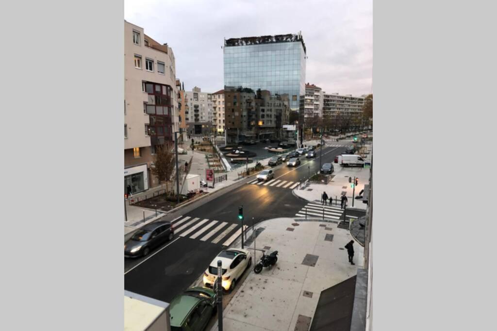 Appartement L'Escapade de Lyon, Charpennes, Jacuzzi et Emplacement idéal à Villeurbanne Extérieur photo